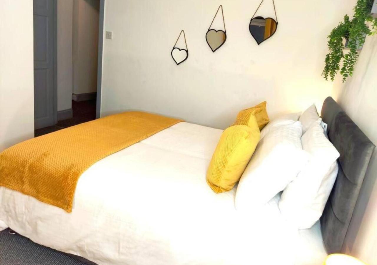 Dundee Football Stadium Apartment מראה חיצוני תמונה